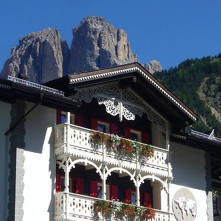 Villa Kofler Wonderland Resort Campitello di Fassa Dış mekan fotoğraf